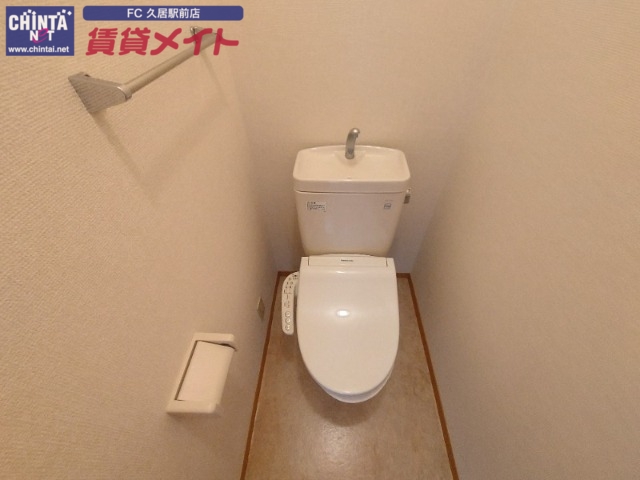 トイレ　同物件別室画像