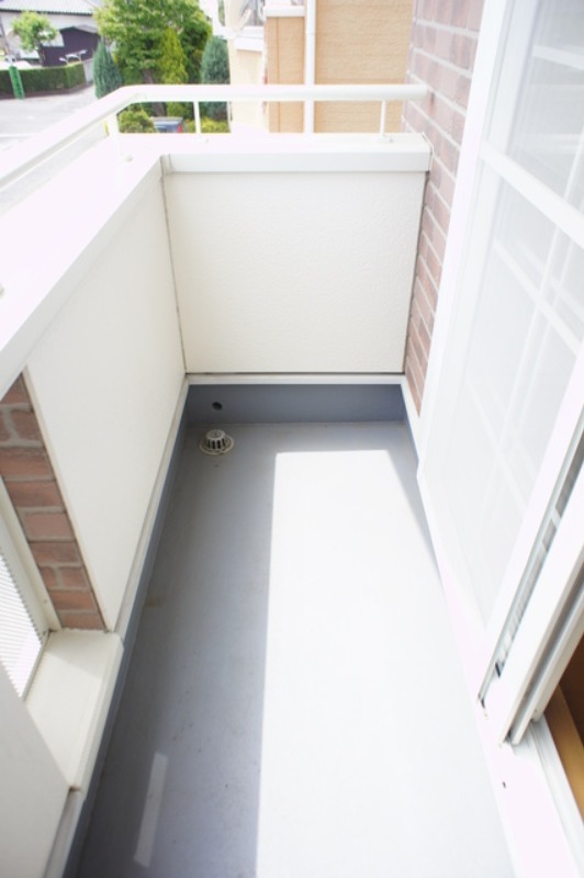 バルコニー　図面と現状に相違がある場合には現状を優先