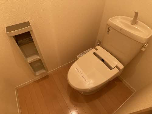 トイレ　シャワートイレ