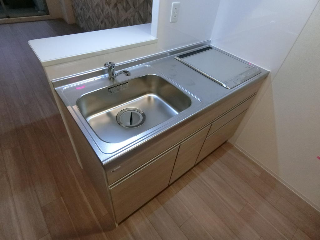 キッチン　IH2口コンロ完備♪