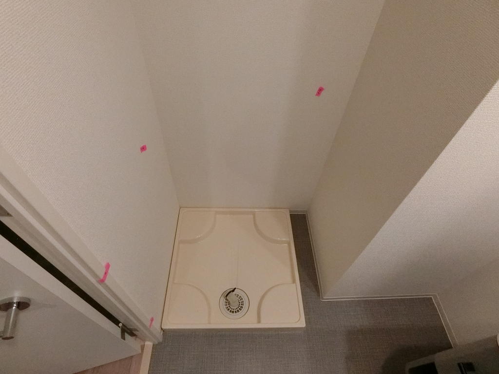 その他設備　洗濯置場の上部に棚有ります♪