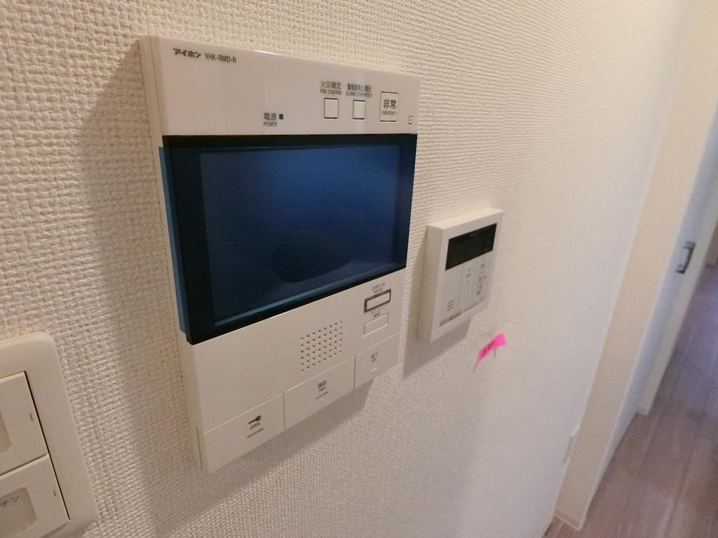セキュリティ　モニター付インターホン！
