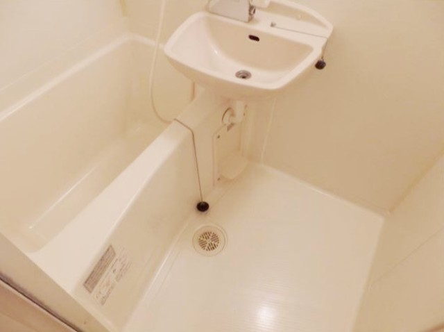 バス・シャワールーム　同仕様・同タイプ