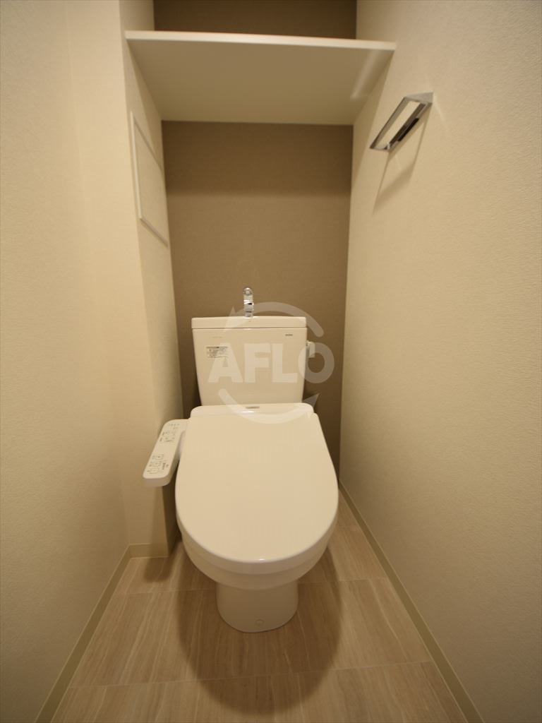 トイレ　プレサンス心斎橋レヨン　トイレ