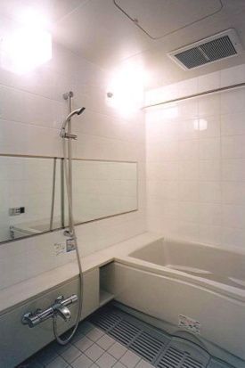 バス・シャワールーム　※全て別号（３LDK））のお写真です。参考にしてください。