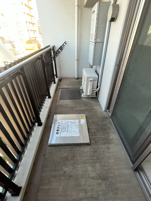 バルコニー　別号室