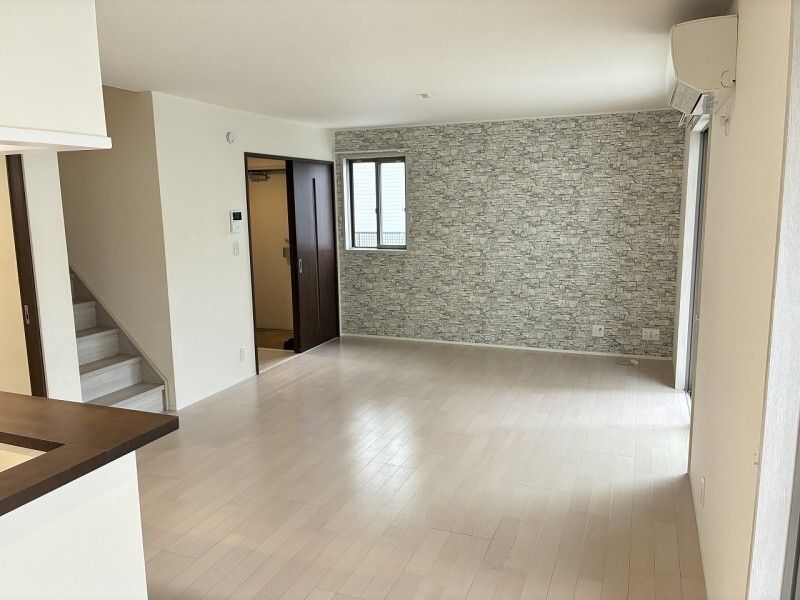 居室・リビング　使いやすい居間です