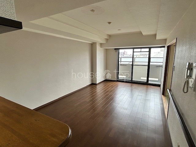 居室・リビング　◆約16帖のＬＤＫ