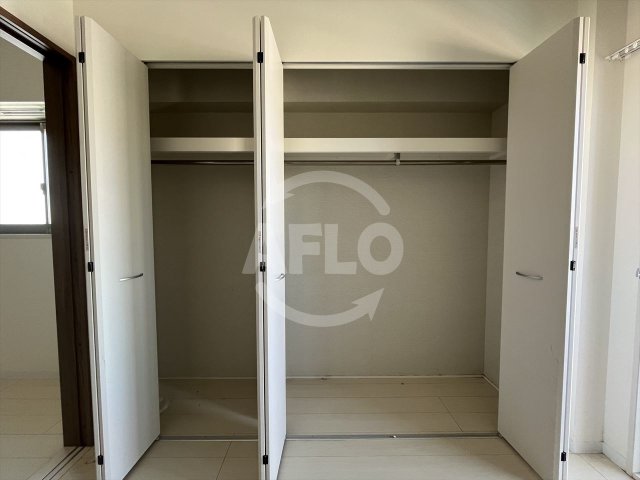 収納　Pine Rich（パインリッチ）　クローゼット