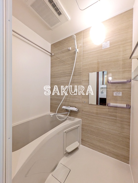 バス・シャワールーム　日々の疲れを癒すお風呂です♪