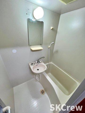 バス・シャワールーム　別号室の写真です