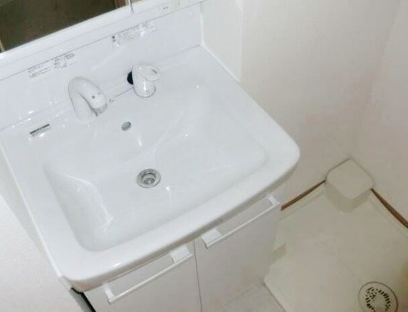 洗面設備　★鏡付き独立洗面台★