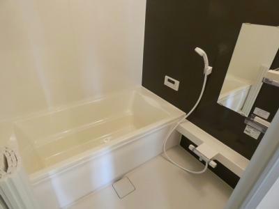 バス・シャワールーム　201