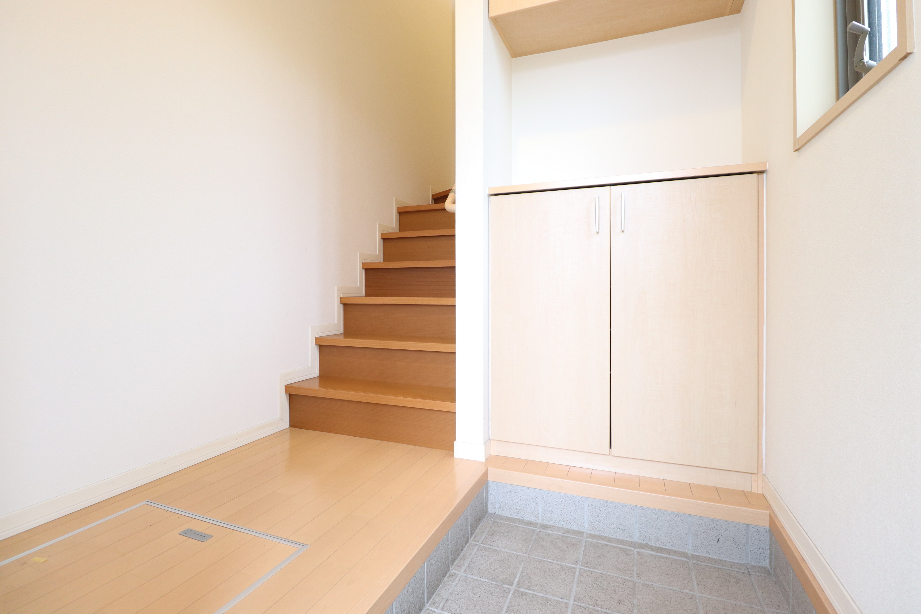 玄関　シューズbox付きの玄関♪
