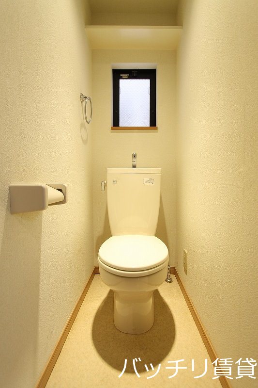 トイレ　別号室の画像の為、現状を優先いたします