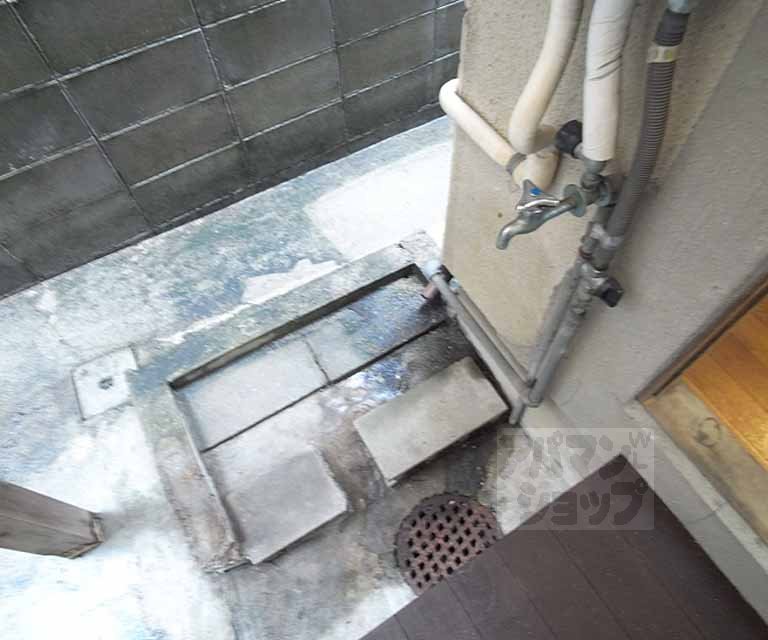 その他設備　洗濯機は小庭に設置可です