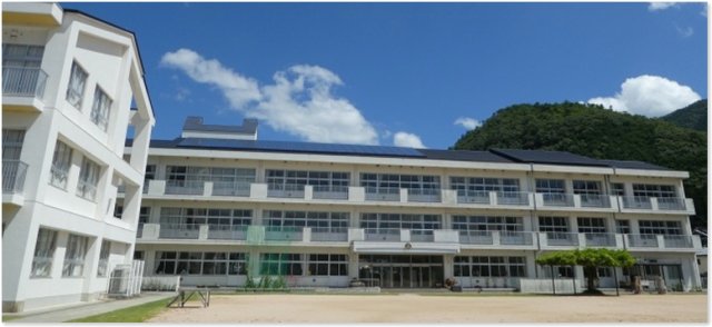 小学校　宍粟市立河東小学校（小学校）まで3856m