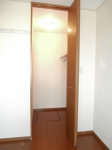 収納　ウォークインクローゼット！荷物の多い方におすすめ！