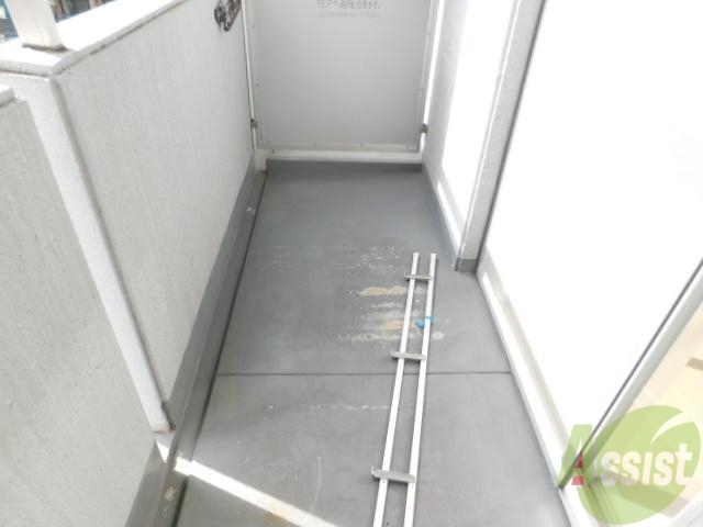 バルコニー　広々バルコニーです。