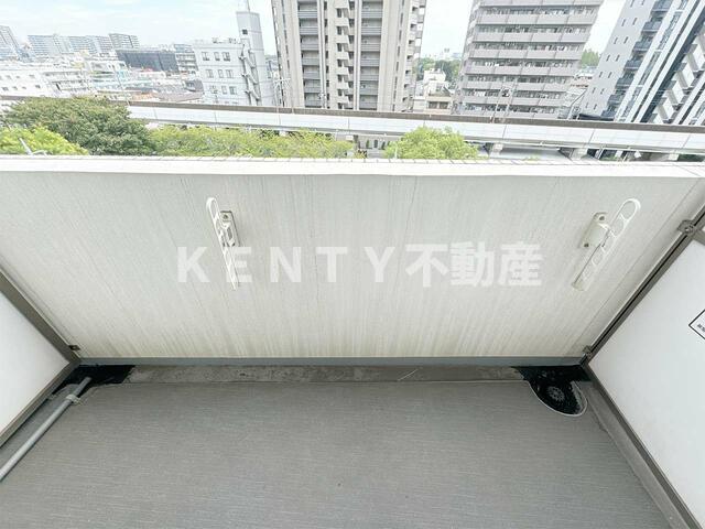 バルコニー　お洗濯にも便利なバルコニー付き