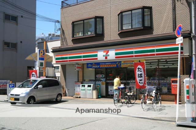 コンビニ　セブン－イレブン池田石橋１丁目店（コンビニ）まで705m