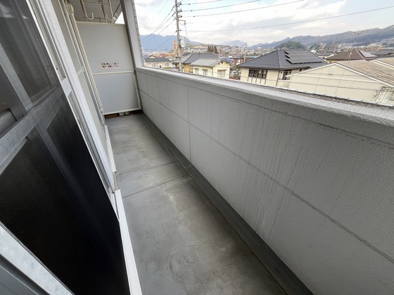 バルコニー　※別部屋の写真です