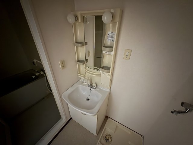 洗面設備　忙しい朝には欠かせない洗面所です