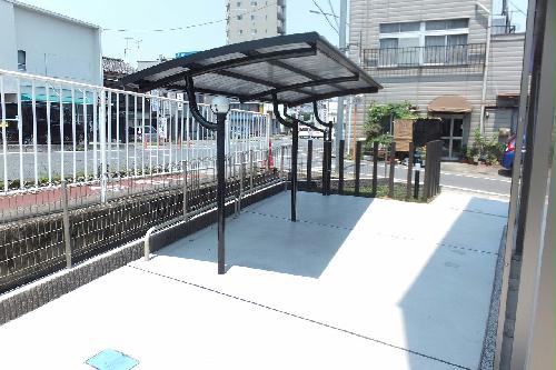 その他共有部分　屋根付き駐輪場