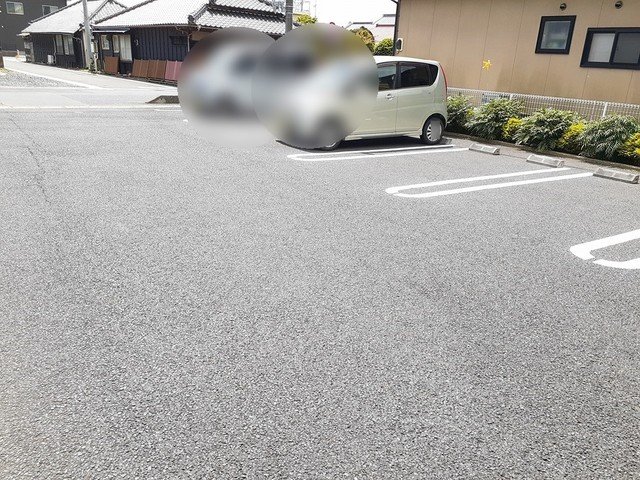 駐車場　駐車スペースもあります