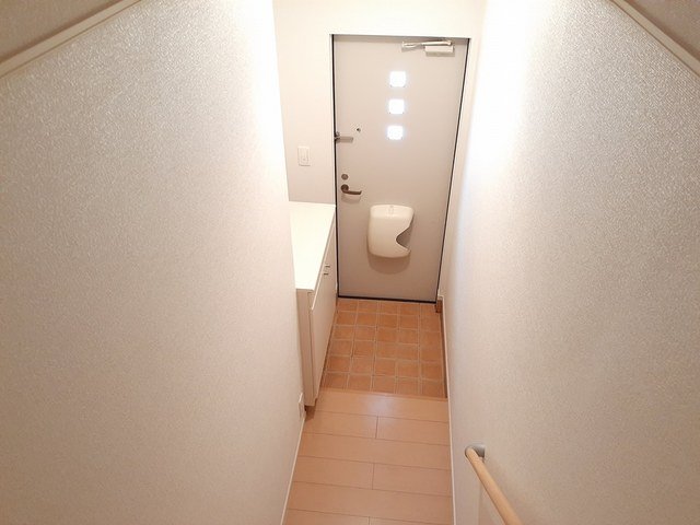 玄関　収納もある玄関です