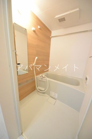バス・シャワールーム　日々の疲れを癒すお風呂付です