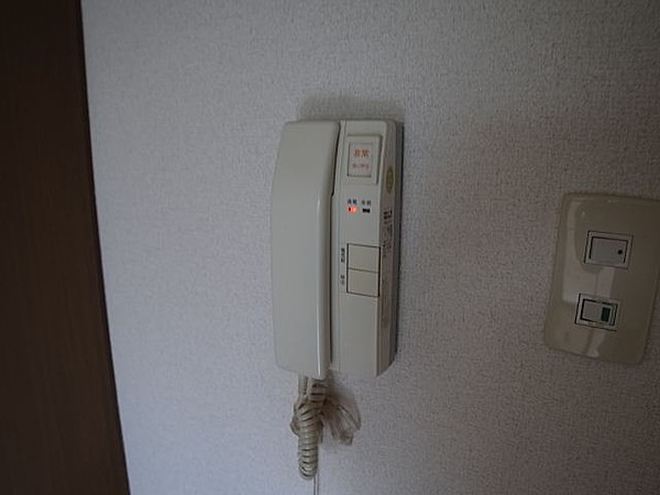 セキュリティ　別タイプのお部屋になります。現状優先。