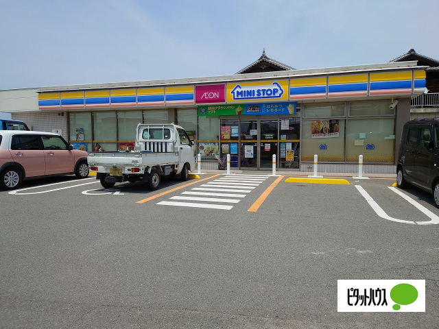 コンビニ　ミニストップ北島新喜来店（コンビニ）まで1466m