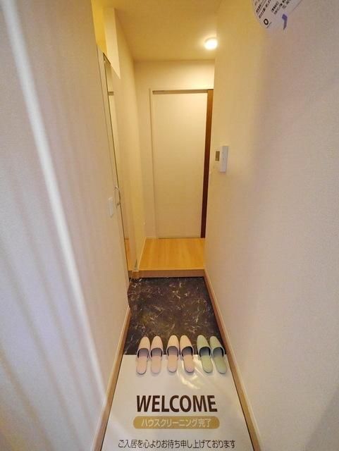 玄関　★お部屋探しは株式会社タウンハウジング東京まで★