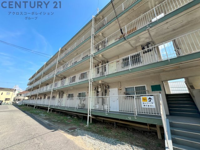 建物外観　敷地内駐車場あり！