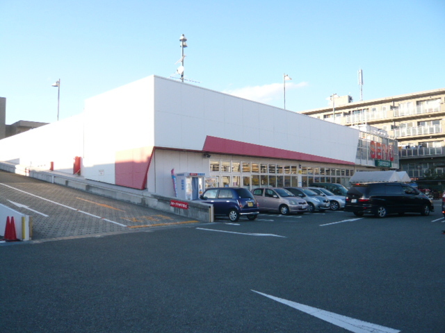 スーパー　西友（スーパー）まで850m