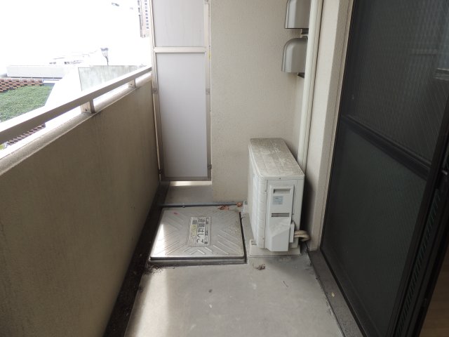 バルコニー　陽当り良し