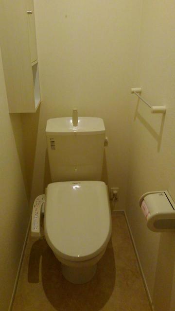 トイレ　トイレもきれいです