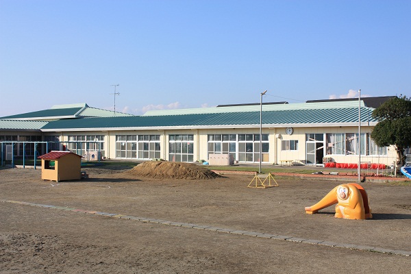 幼稚園・保育園　横須賀幼稚園（幼稚園・保育園）まで2138m