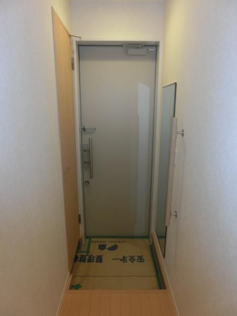 玄関　靴収納付の玄関