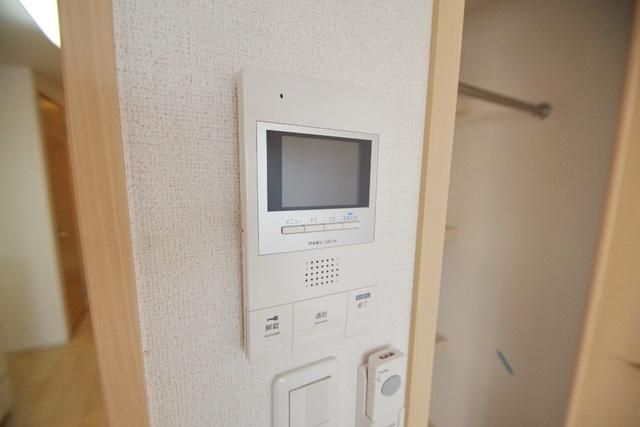 セキュリティ　★来訪者の顔も見え安心ですね★