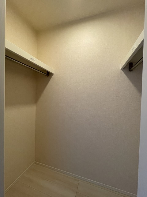 収納　ウォークインクローゼット