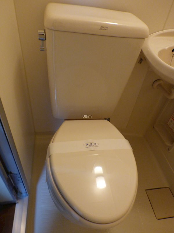 トイレ　別部屋のお写真です。ご参考までに！