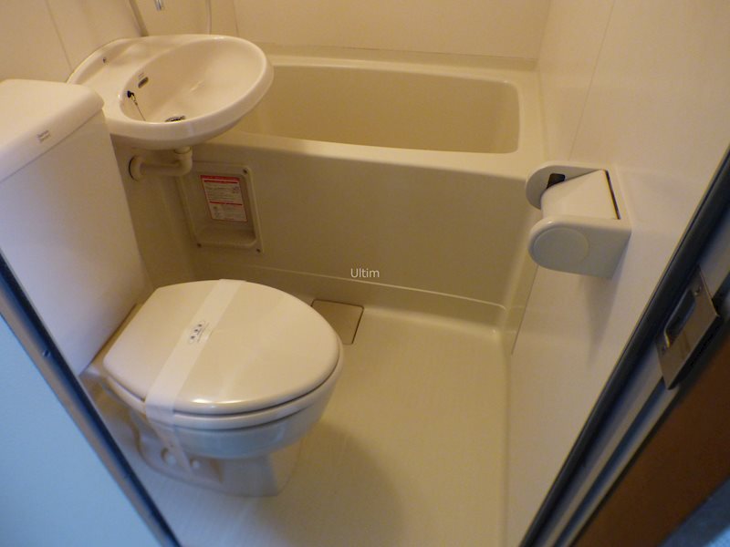 バス・シャワールーム　別部屋のお写真です。ご参考までに！