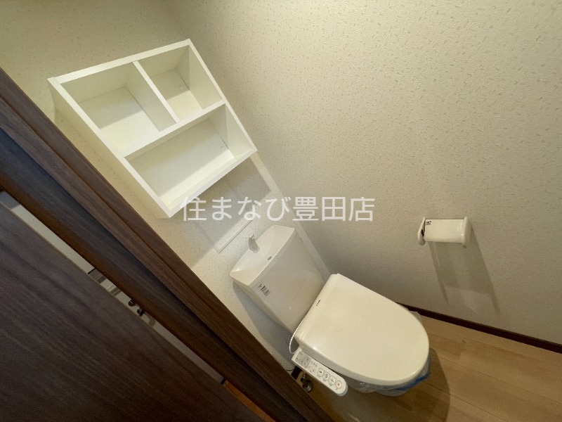 トイレ　同型タイプ