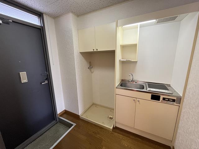 キッチン　キッチン（写真は305号室）