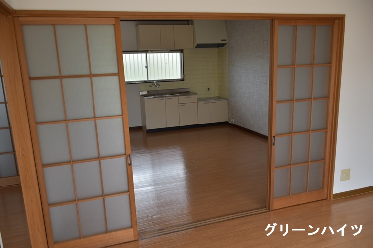 ヴィレッジ須藤の居間写真