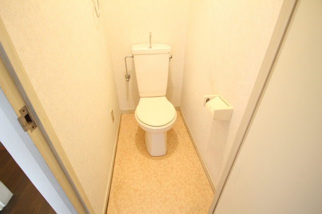 トイレ　個室トイレでのんびり