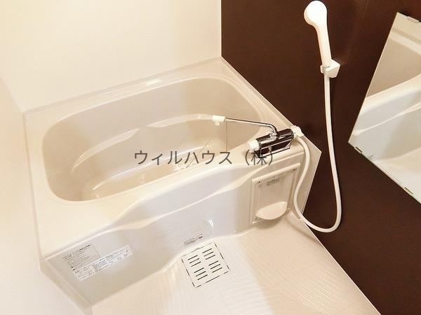 バス・シャワールーム　同型使用写真！