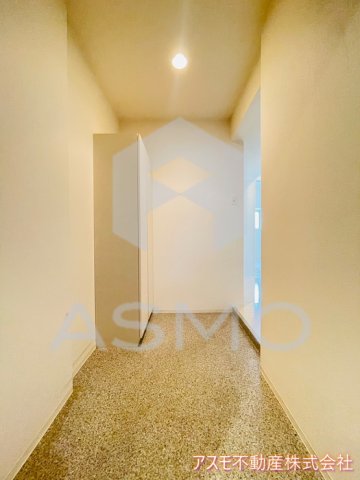 玄関　同マンション別部屋　参考写真